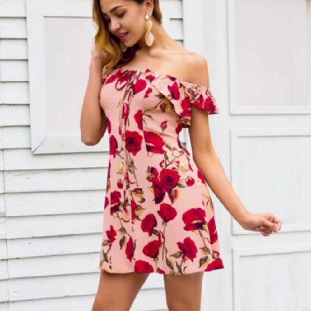 ‘Kinsley’ Pink Rose Print Mini Dress